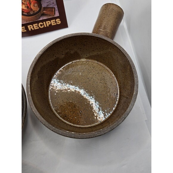 Stone Wave Microwave Cooker Set of 2 w/ Lids, 18 Recipe Book Ceramic Stoneware - Picture 10 of 15